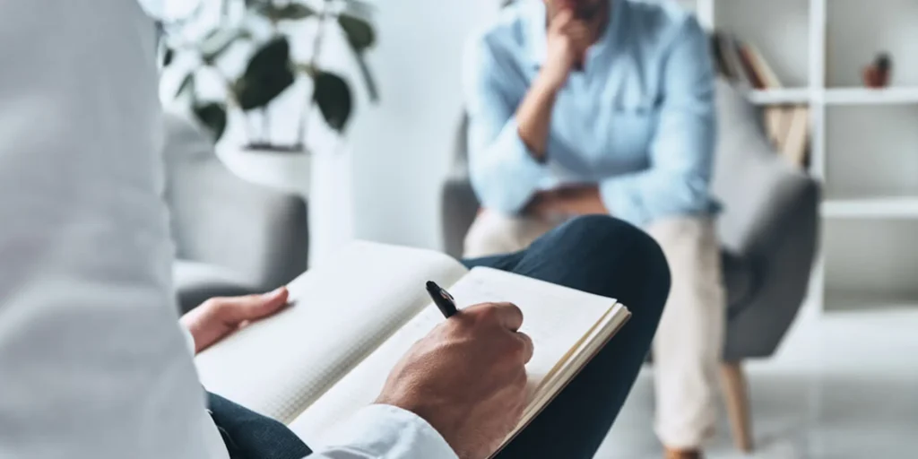 what-do-mental-health-counselors-do-northeastern-graduate
